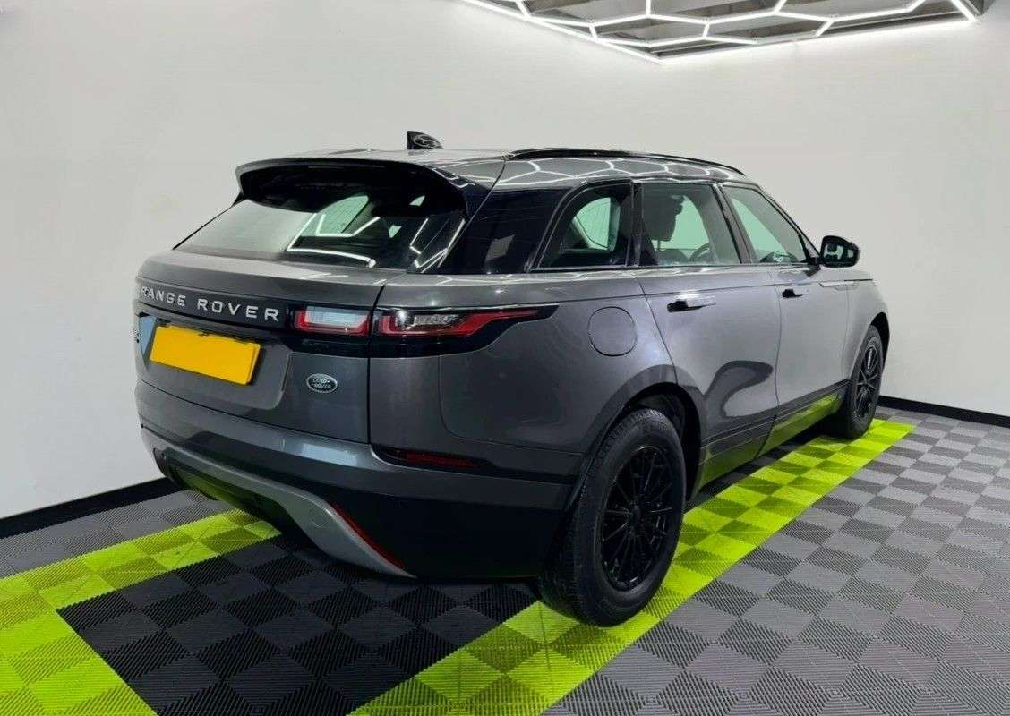 2018 LAND ROVER RANGE ROVER VELAR 2018 LAND ROVER RANGE ROVER VELAR