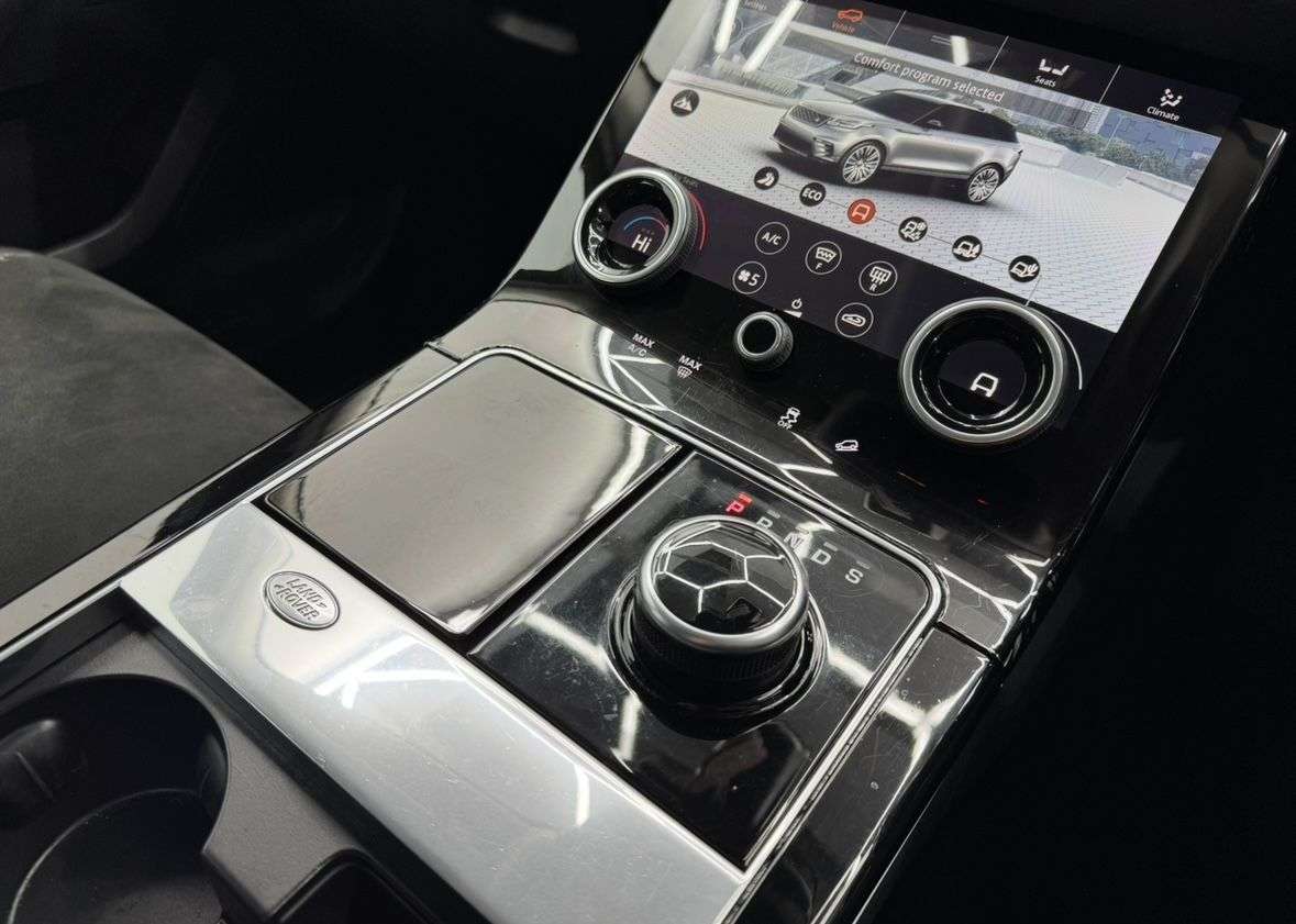 2018 LAND ROVER RANGE ROVER VELAR 2018 LAND ROVER RANGE ROVER VELAR