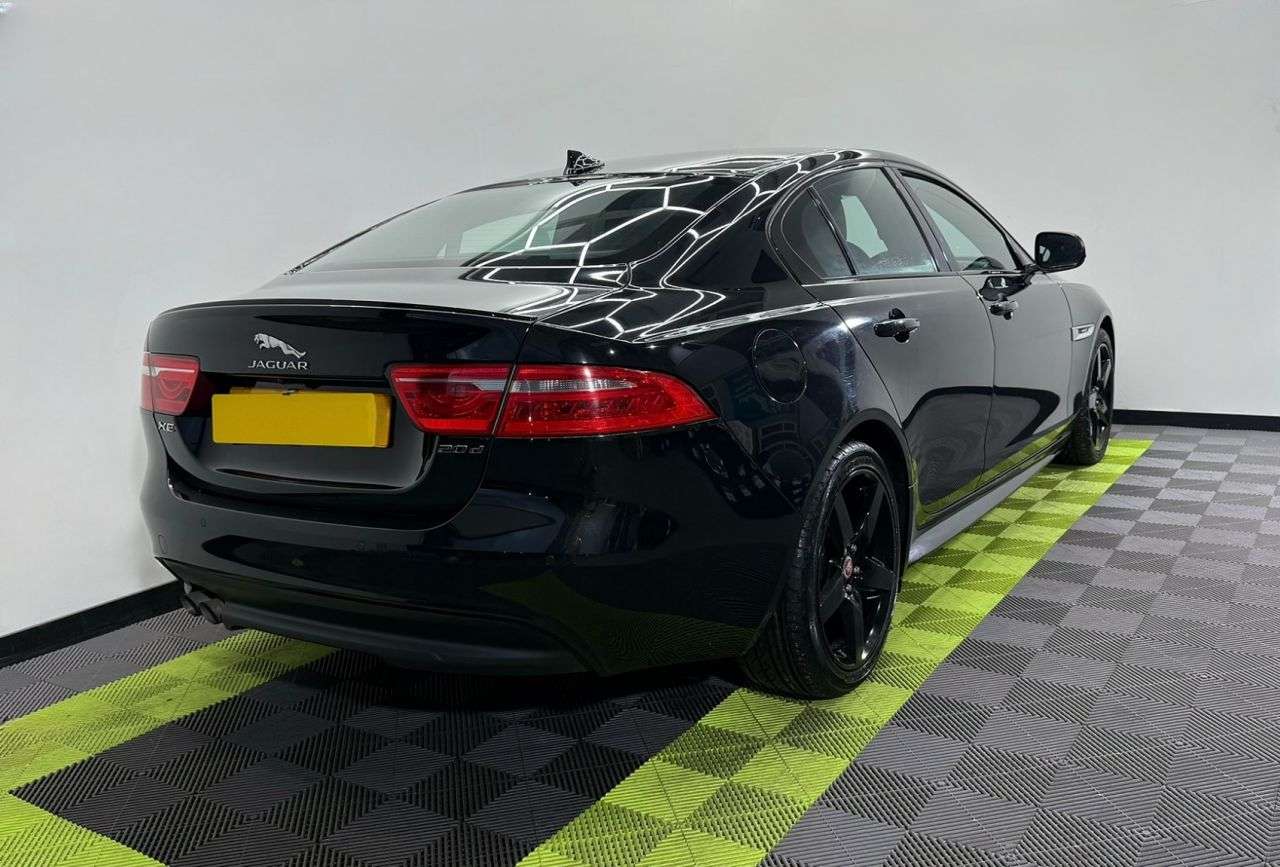 2015 JAGUAR XE 2015 JAGUAR XE