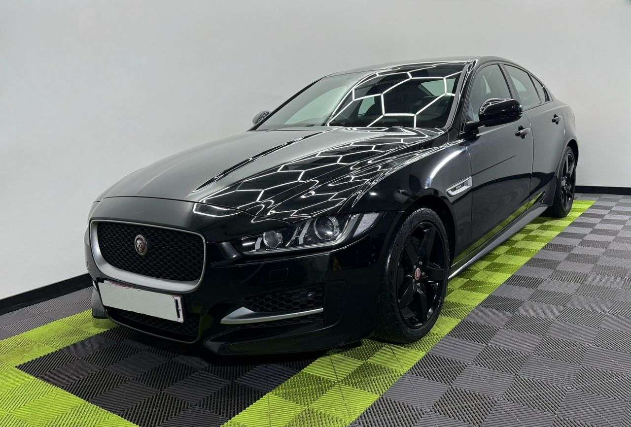 2015 JAGUAR XE 2015 JAGUAR XE