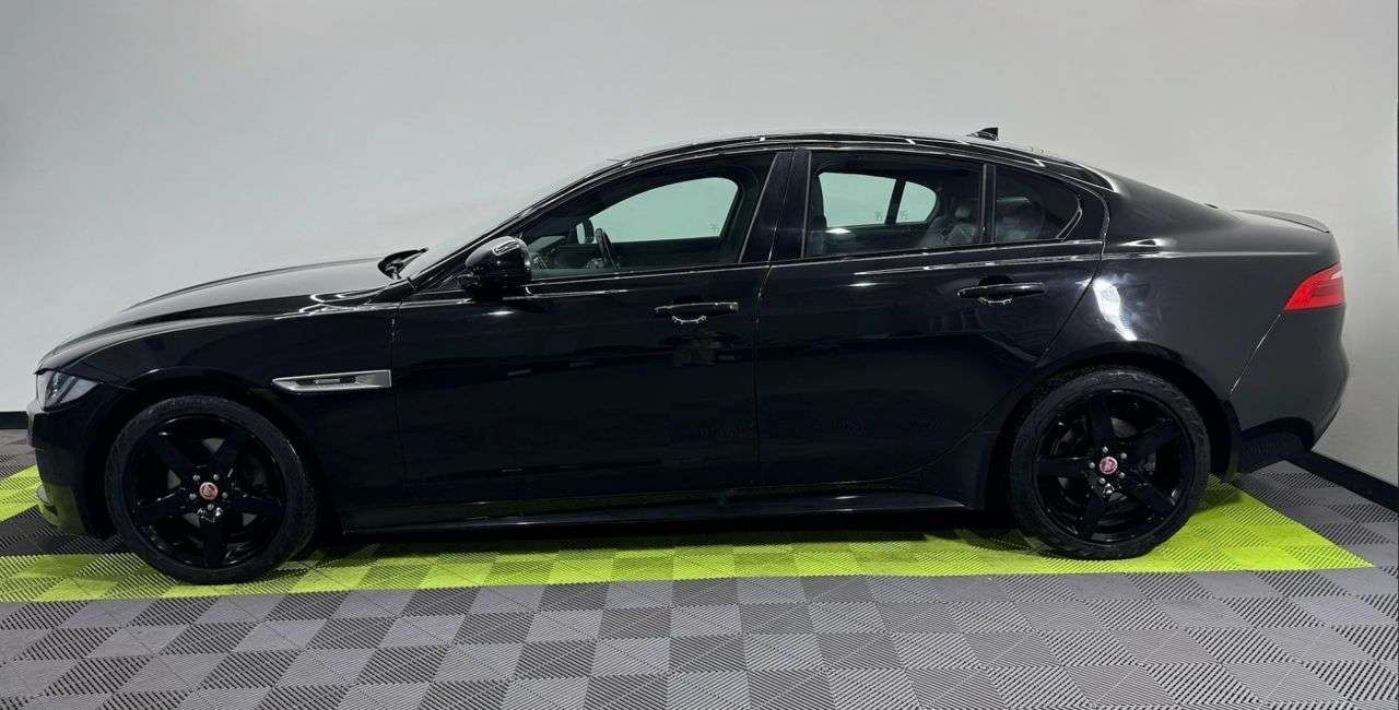 2015 JAGUAR XE 2015 JAGUAR XE