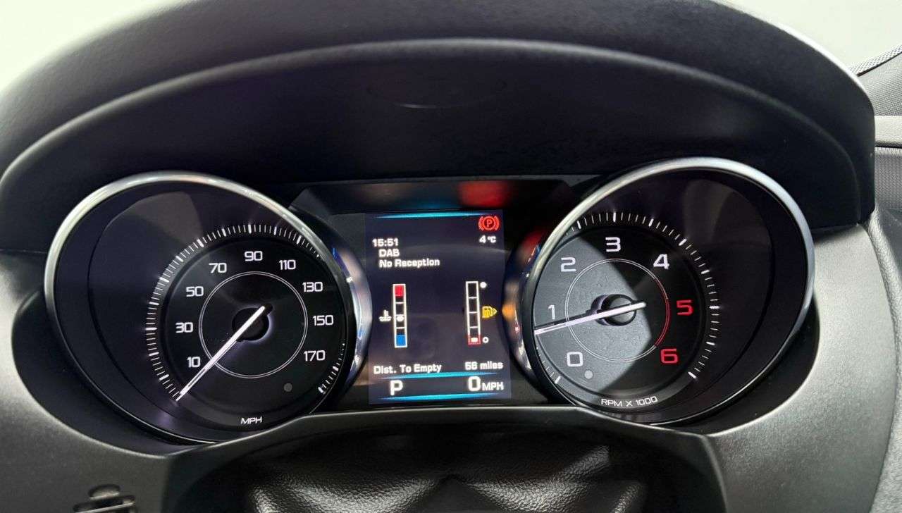 2015 JAGUAR XE 2015 JAGUAR XE