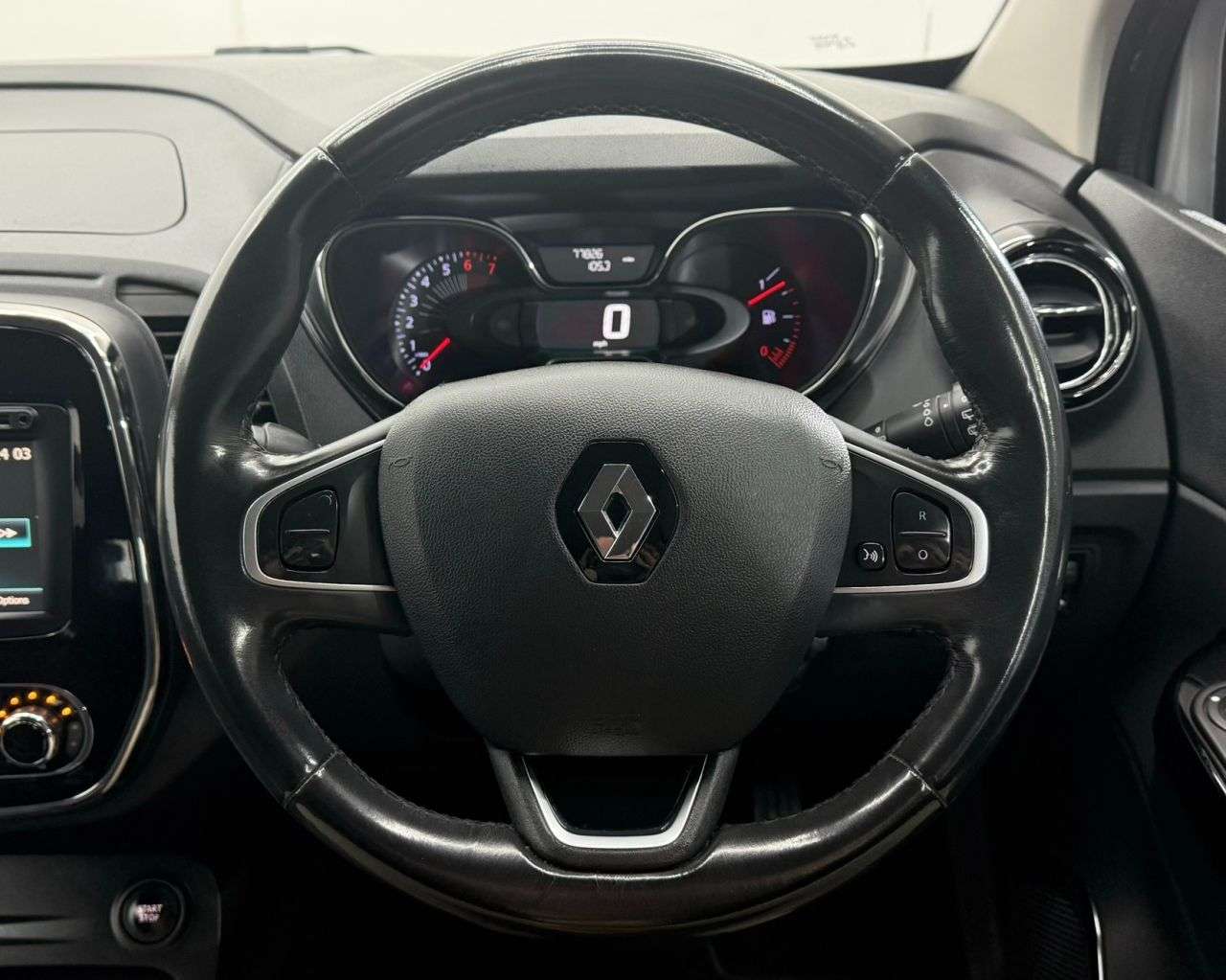 2016 RENAULT CAPTUR 2016 RENAULT CAPTUR