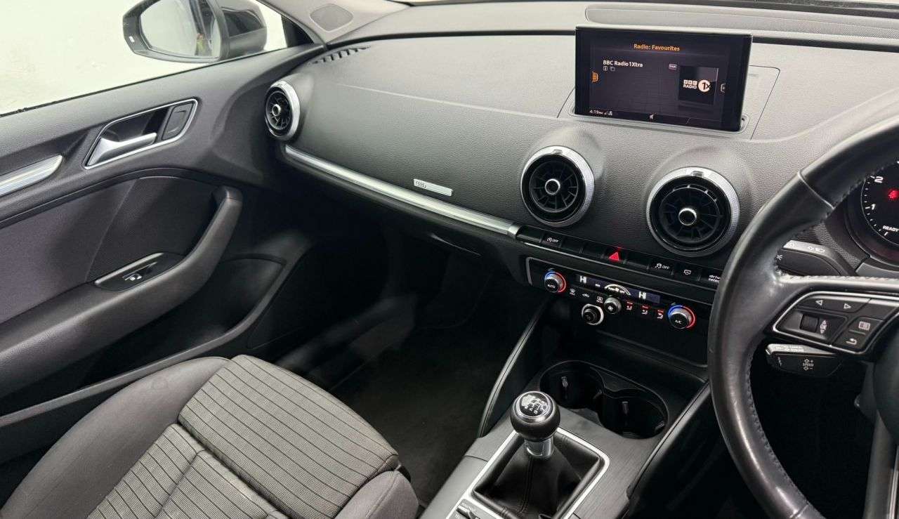 2017 AUDI A3 2017 AUDI A3