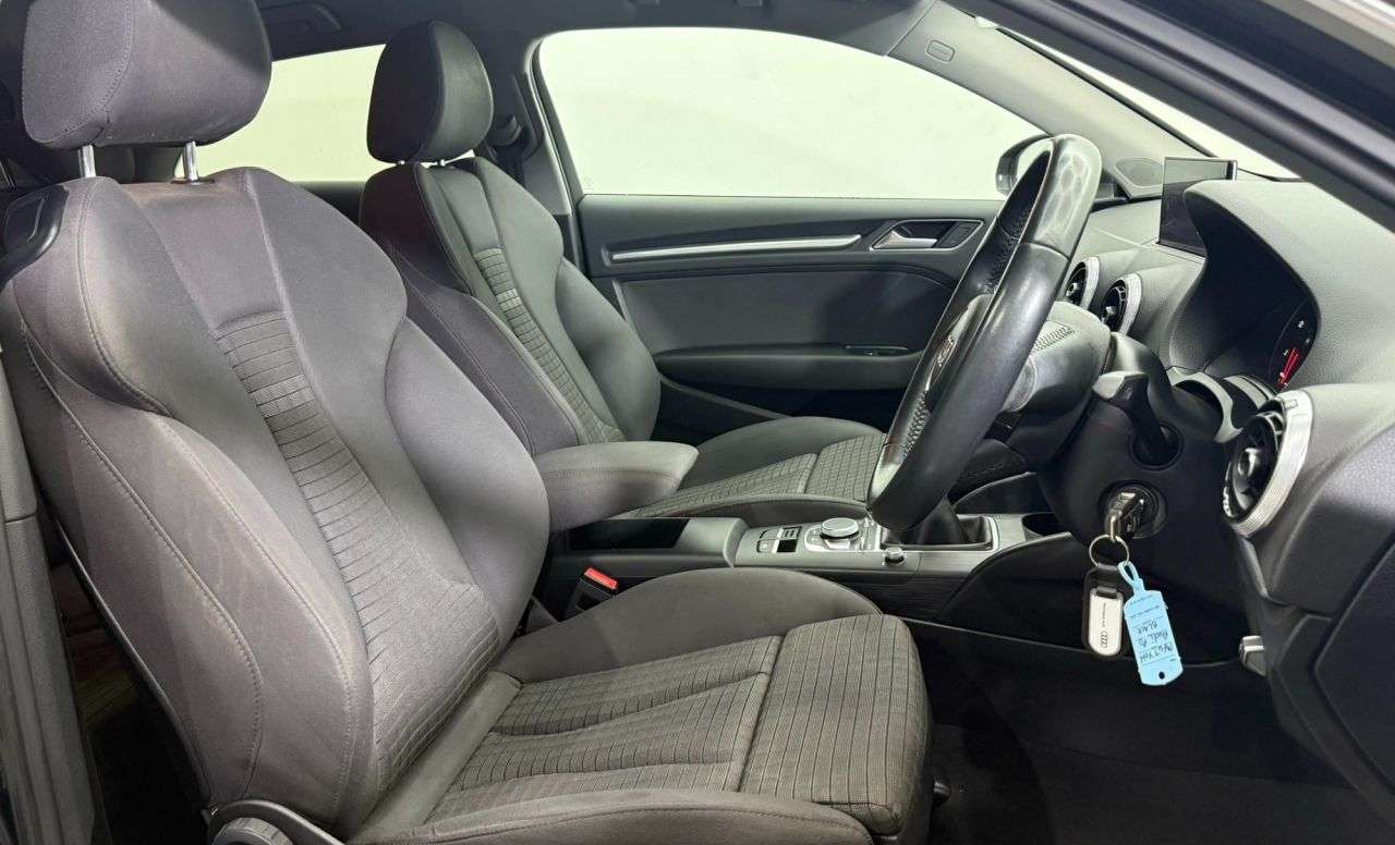 2017 AUDI A3 2017 AUDI A3