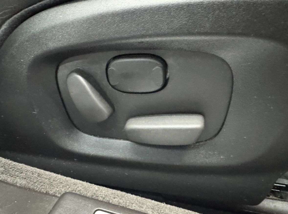 2013 JAGUAR XF 2013 JAGUAR XF