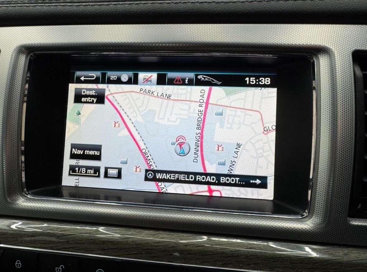 2013 JAGUAR XF 2013 JAGUAR XF