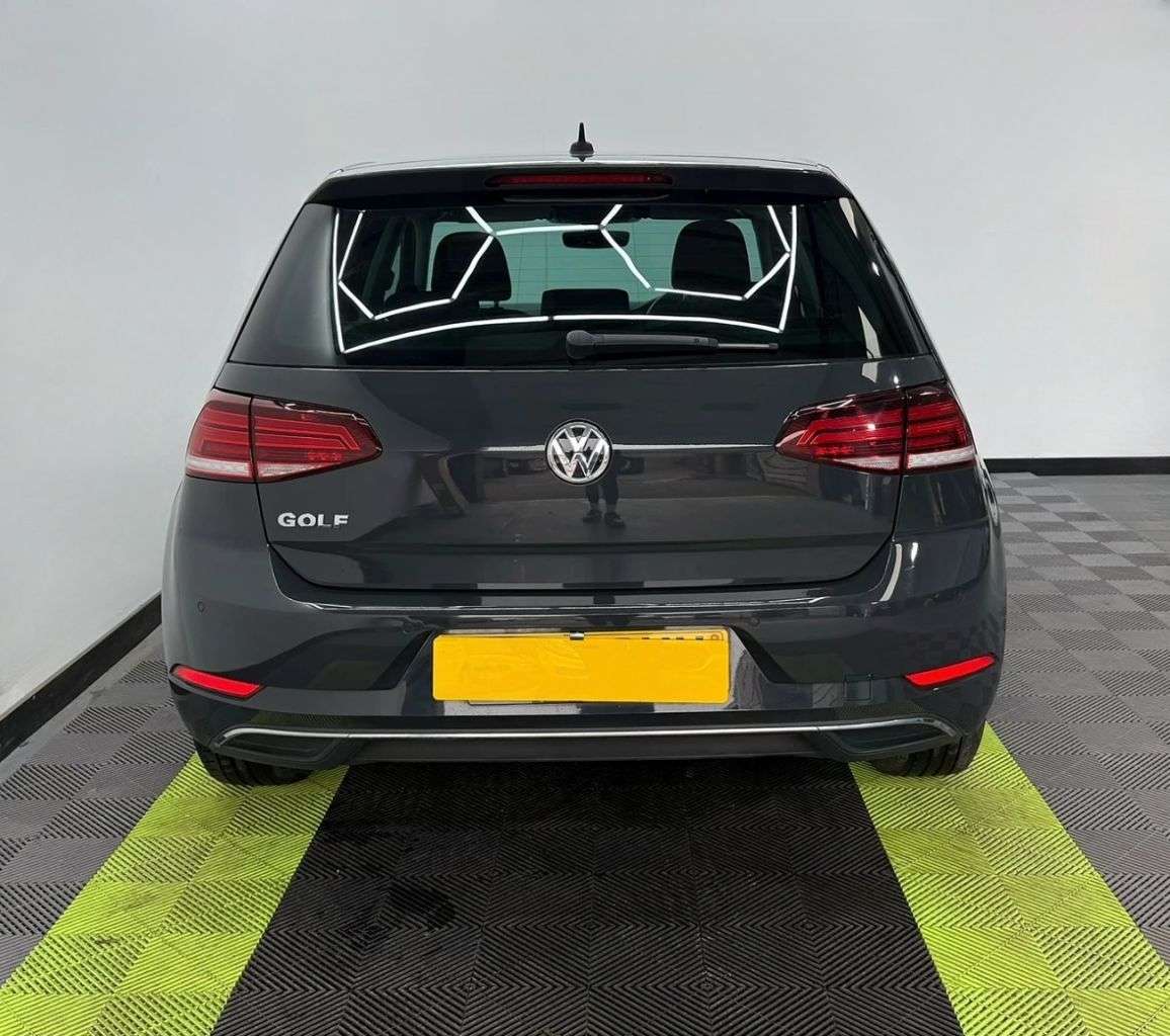 2019 VOLKSWAGEN GOLF 2019 VOLKSWAGEN GOLF