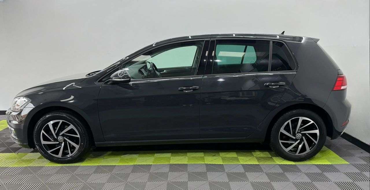 2019 VOLKSWAGEN GOLF 2019 VOLKSWAGEN GOLF