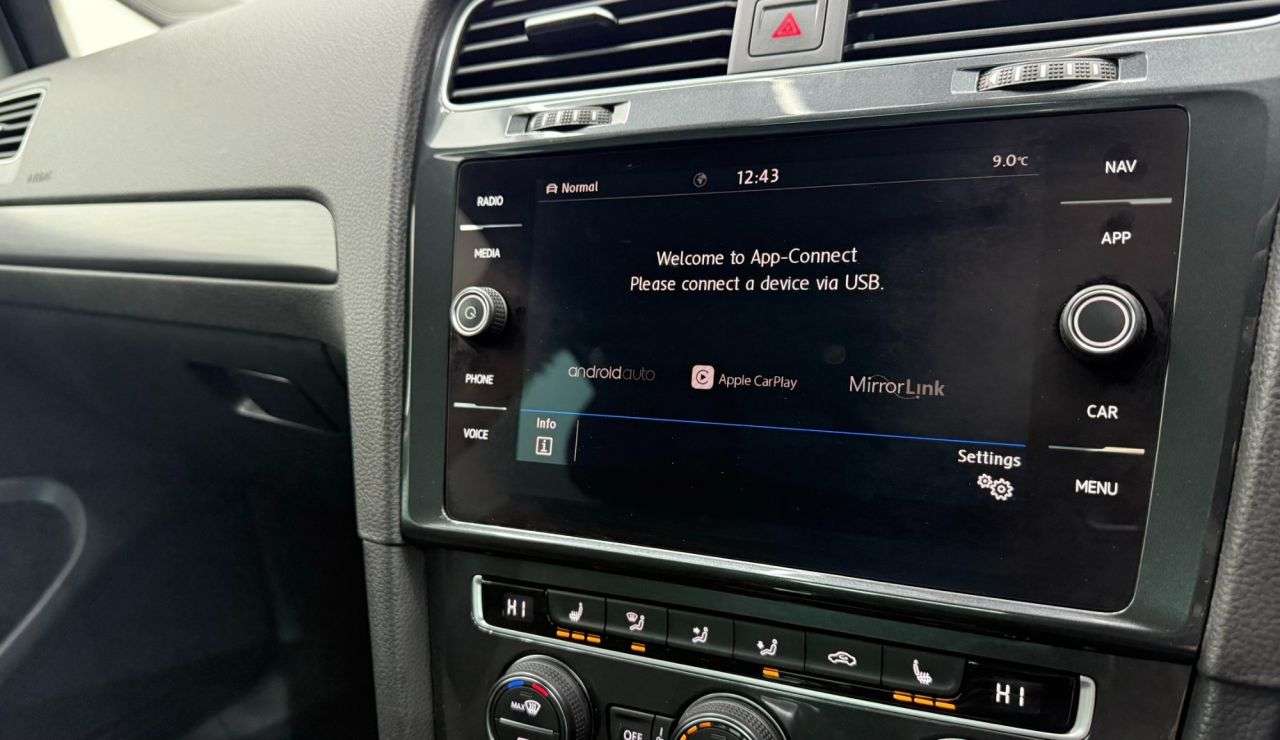 2019 VOLKSWAGEN GOLF 2019 VOLKSWAGEN GOLF