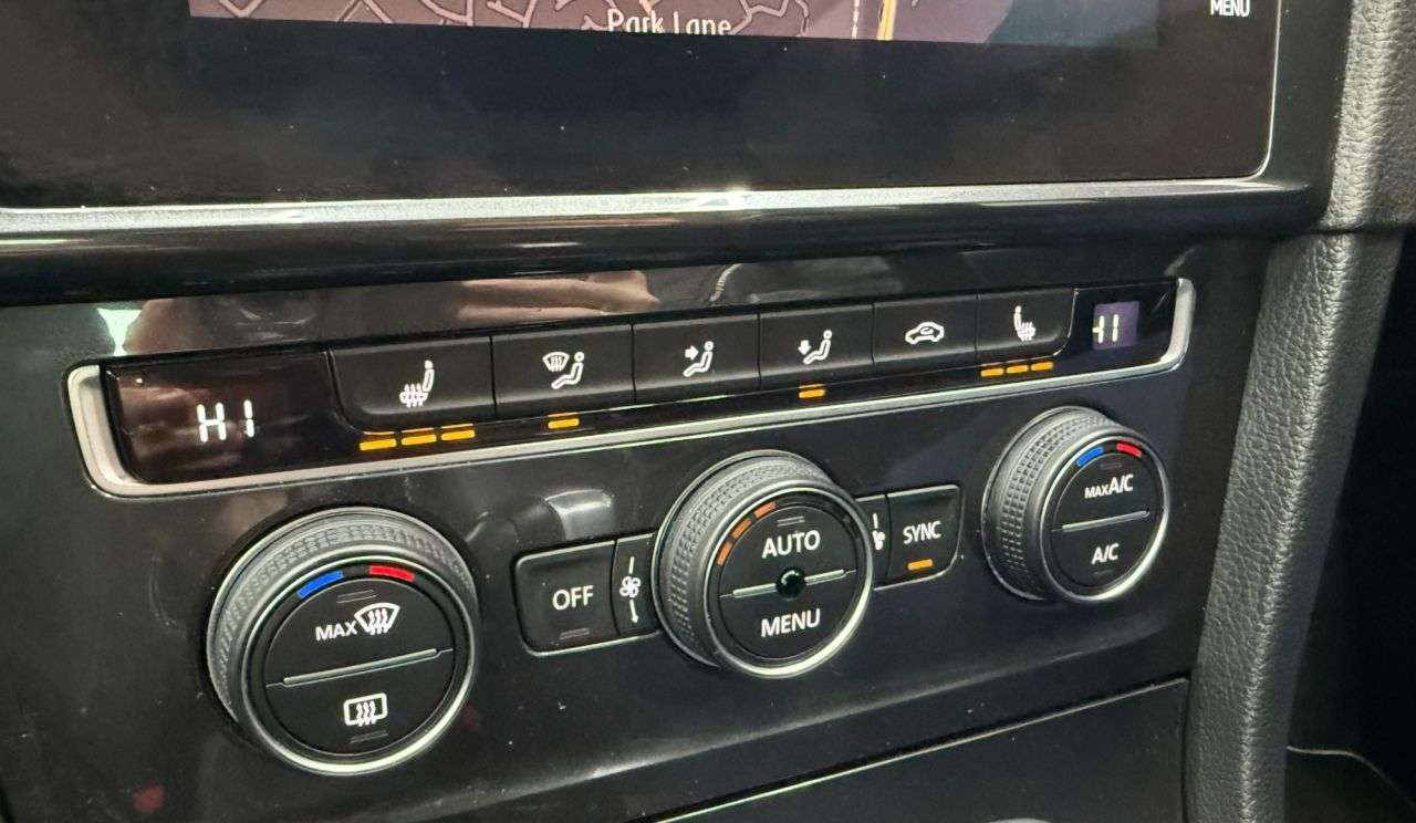 2019 VOLKSWAGEN GOLF 2019 VOLKSWAGEN GOLF