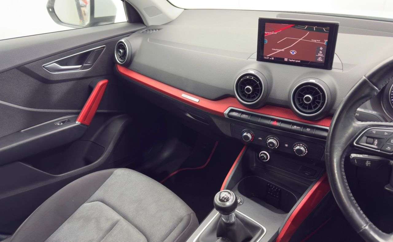 2017 AUDI Q2 2017 AUDI Q2