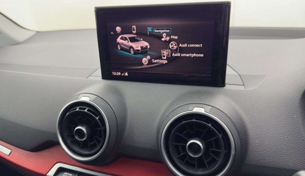 2017 AUDI Q2 2017 AUDI Q2