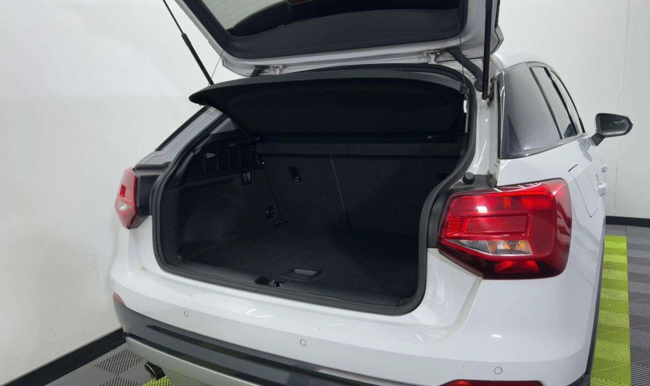 2017 AUDI Q2 2017 AUDI Q2