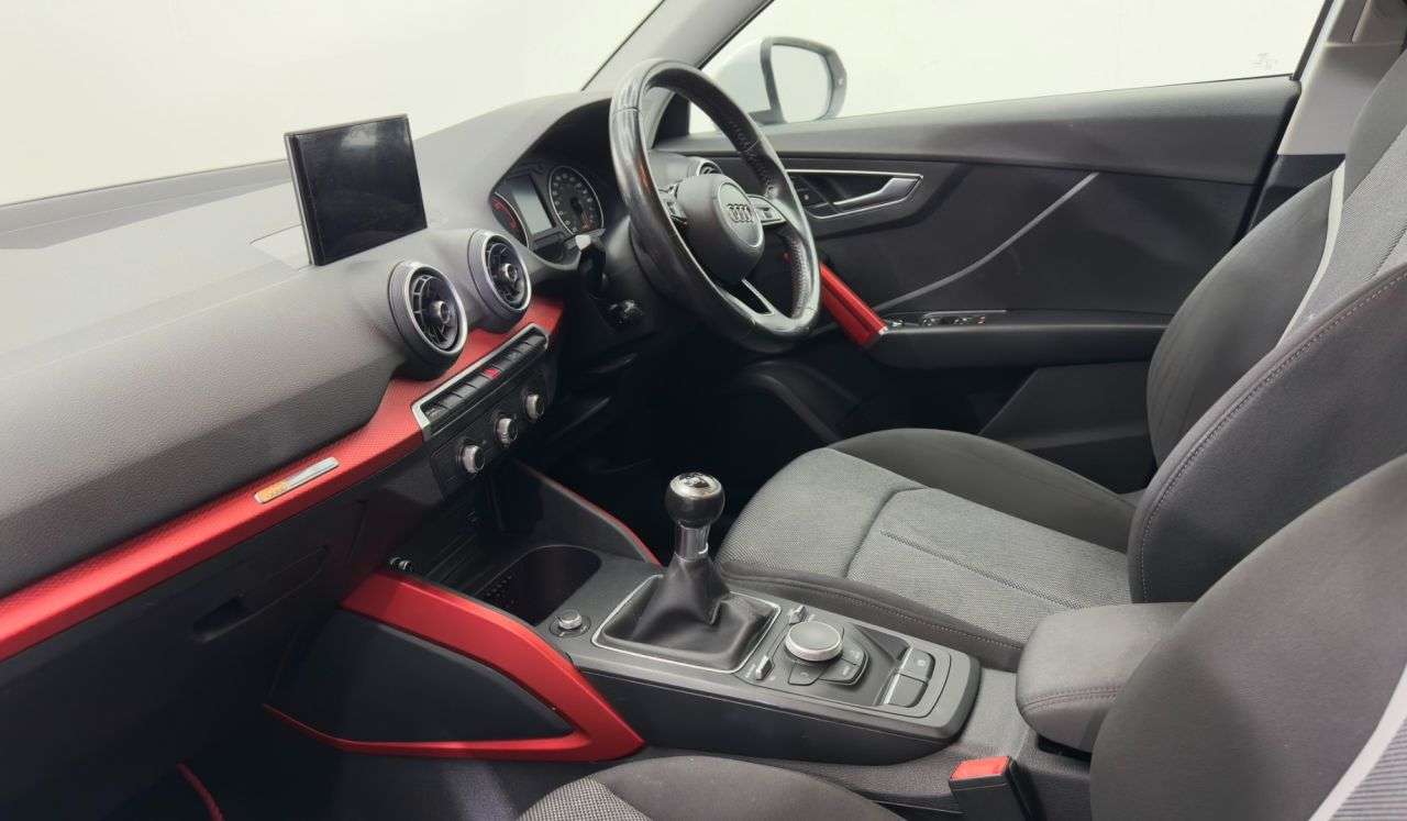 2017 AUDI Q2 2017 AUDI Q2