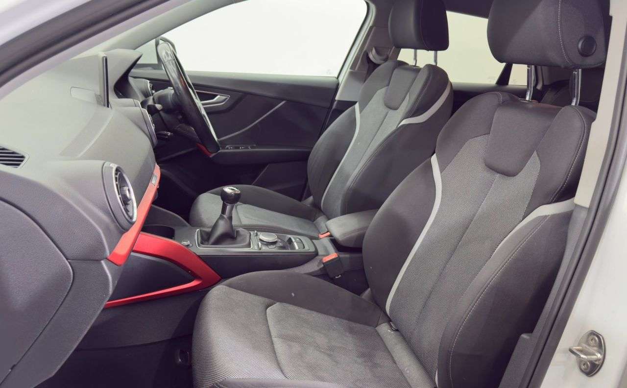 2017 AUDI Q2 2017 AUDI Q2