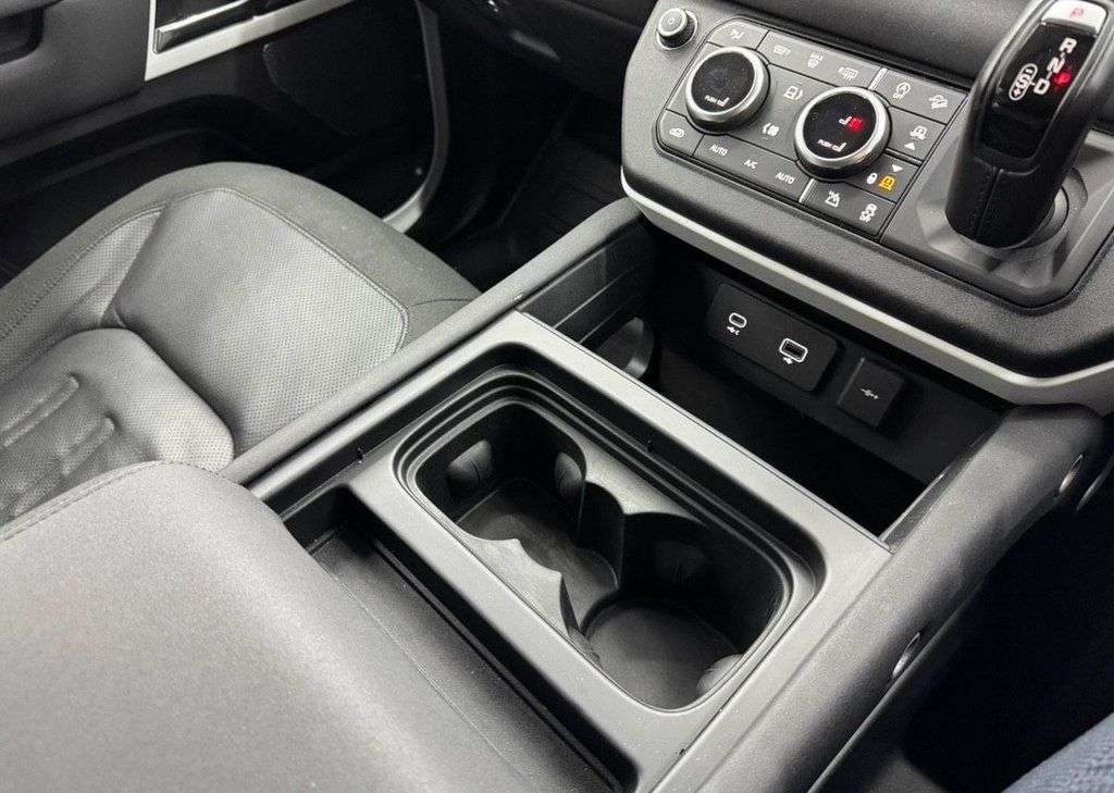 2020 LAND ROVER DEFENDER 2020 LAND ROVER DEFENDER