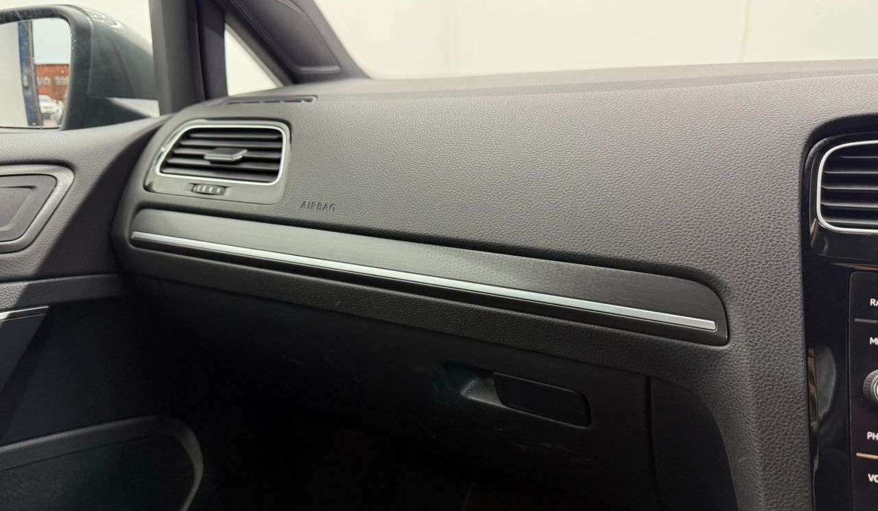 2017 VOLKSWAGEN GOLF 2017 VOLKSWAGEN GOLF