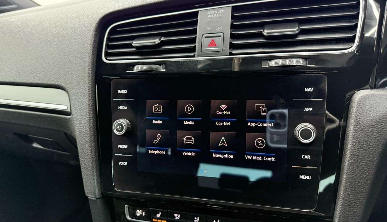 2017 VOLKSWAGEN GOLF 2017 VOLKSWAGEN GOLF