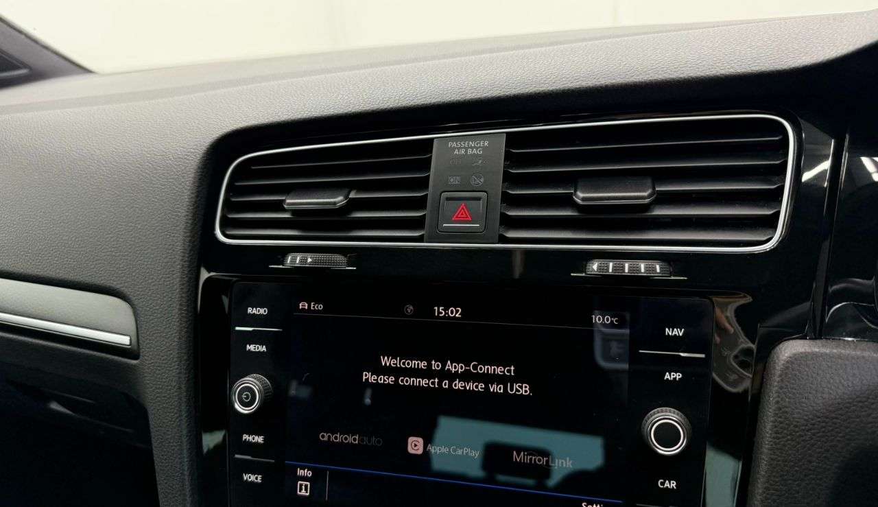 2017 VOLKSWAGEN GOLF 2017 VOLKSWAGEN GOLF