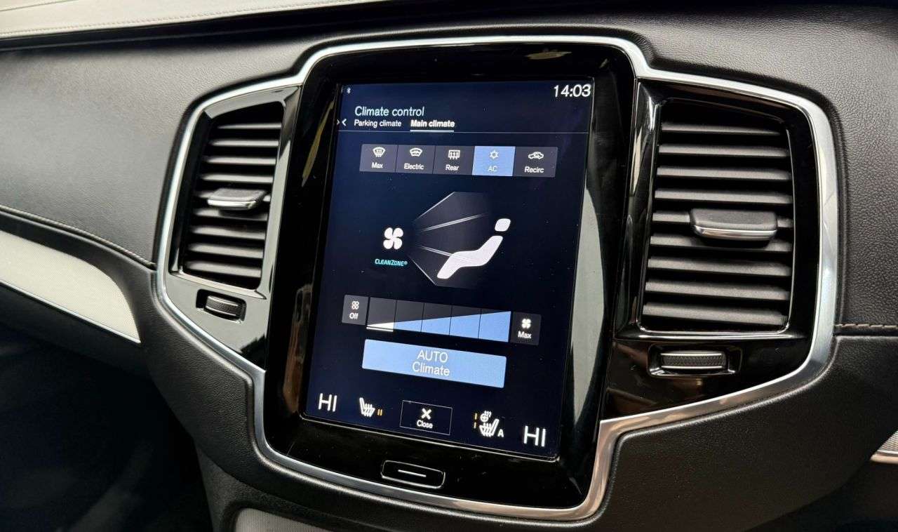 2017 VOLVO XC90 2017 VOLVO XC90