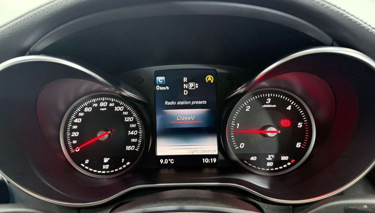 null MERCEDES-BENZ C-CLASS null MERCEDES-BENZ C-CLASS