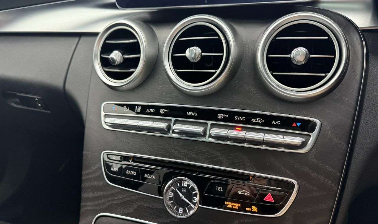 null MERCEDES-BENZ C-CLASS null MERCEDES-BENZ C-CLASS