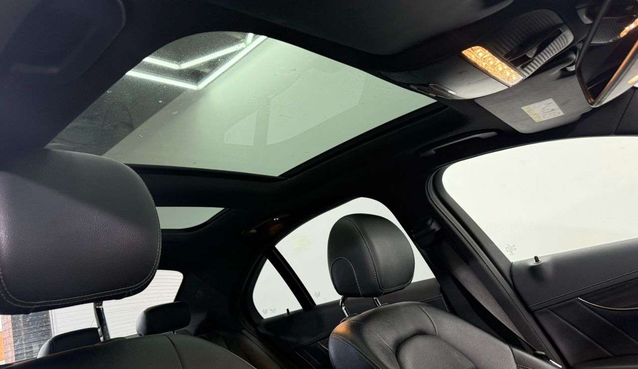 null MERCEDES-BENZ C-CLASS null MERCEDES-BENZ C-CLASS