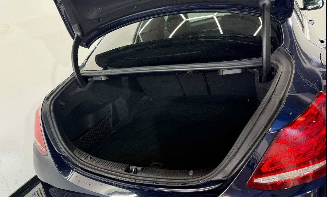 null MERCEDES-BENZ C-CLASS null MERCEDES-BENZ C-CLASS