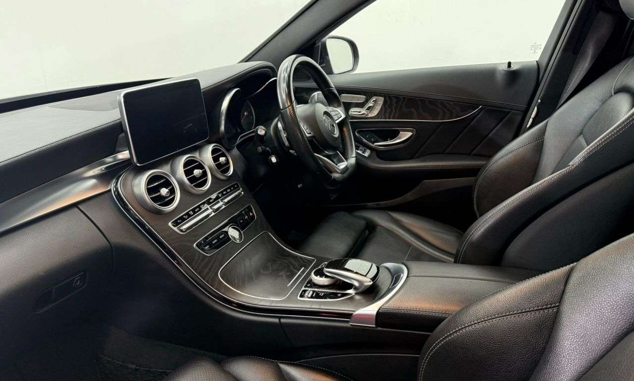 null MERCEDES-BENZ C-CLASS null MERCEDES-BENZ C-CLASS