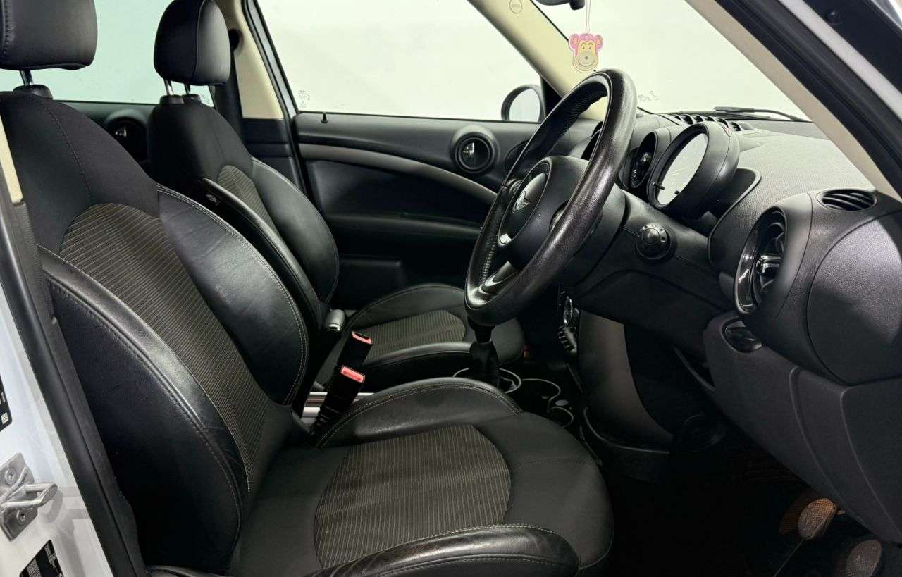 2016 MINI COUNTRYMAN 2016 MINI COUNTRYMAN