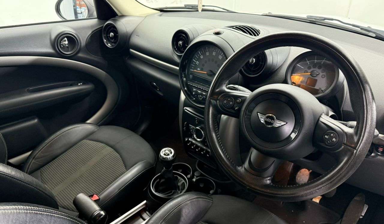 2016 MINI COUNTRYMAN 2016 MINI COUNTRYMAN