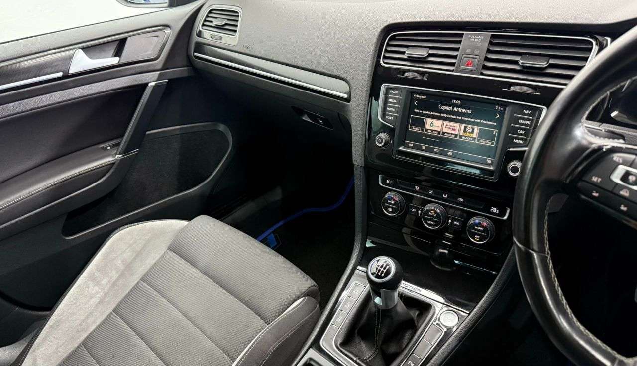 2015 VOLKSWAGEN GOLF 2015 VOLKSWAGEN GOLF