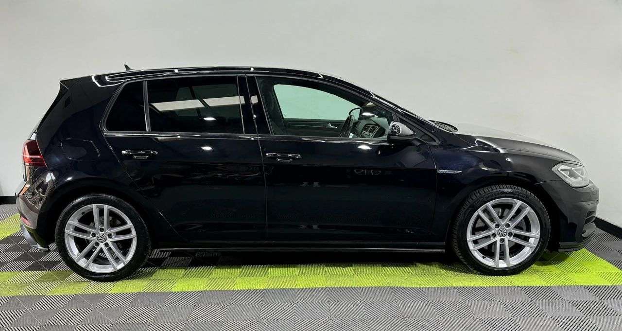 2017 VOLKSWAGEN GOLF 2017 VOLKSWAGEN GOLF