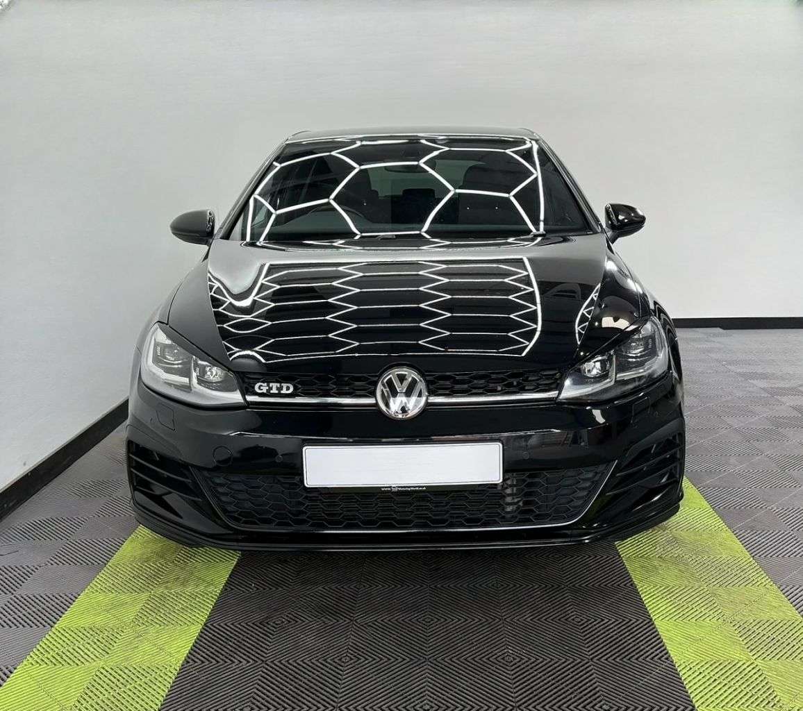 2017 VOLKSWAGEN GOLF 2017 VOLKSWAGEN GOLF