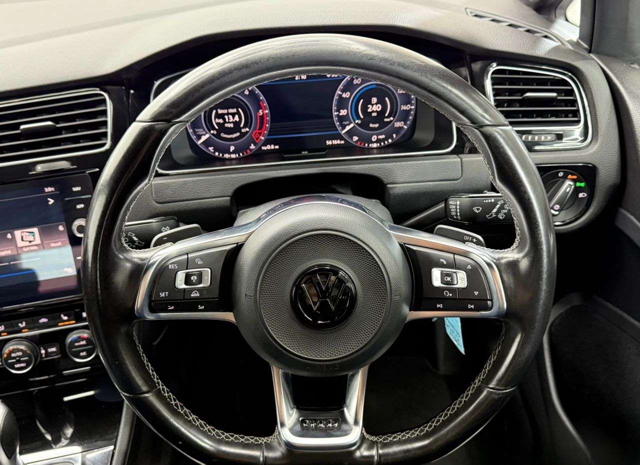 2017 VOLKSWAGEN GOLF 2017 VOLKSWAGEN GOLF