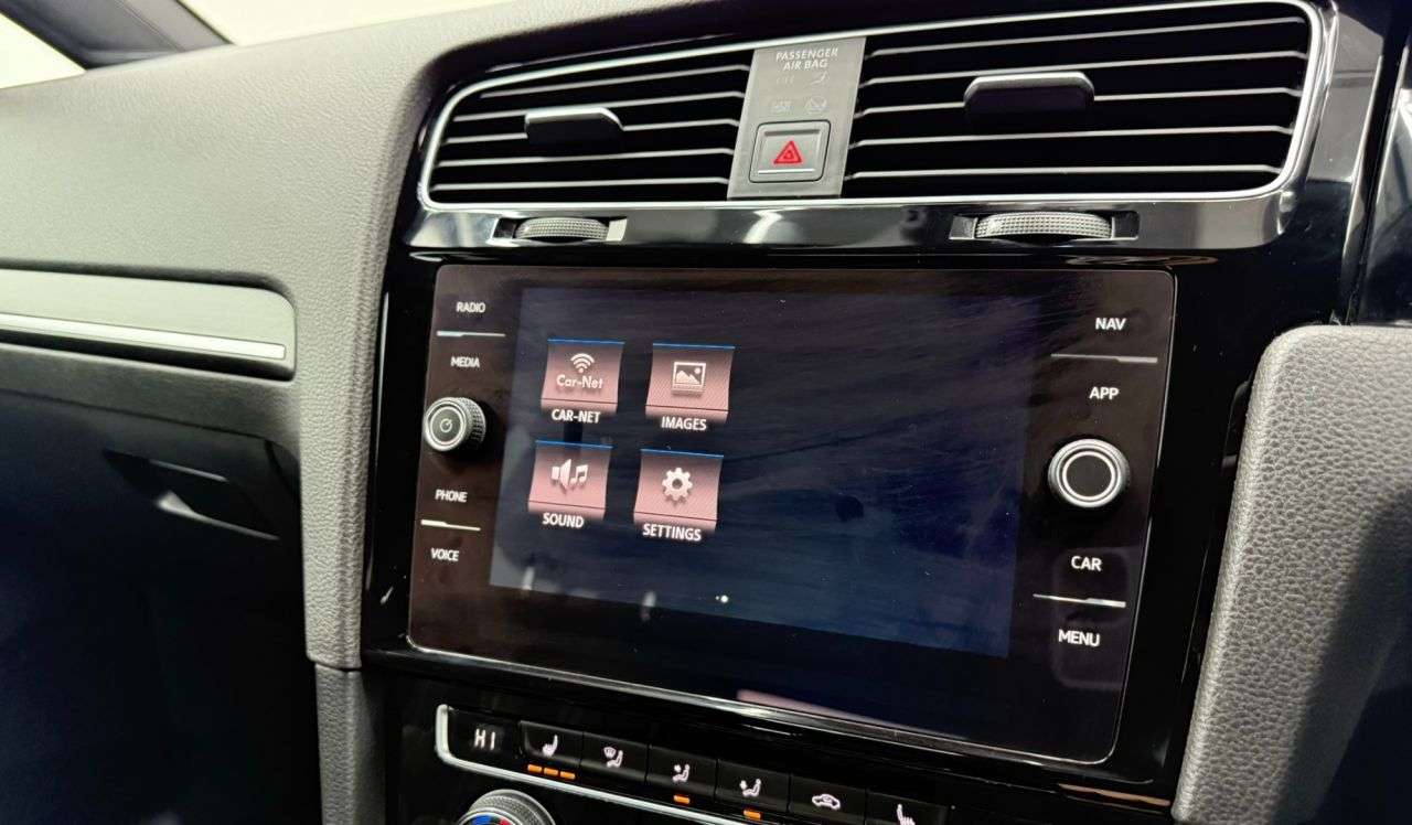 2017 VOLKSWAGEN GOLF 2017 VOLKSWAGEN GOLF