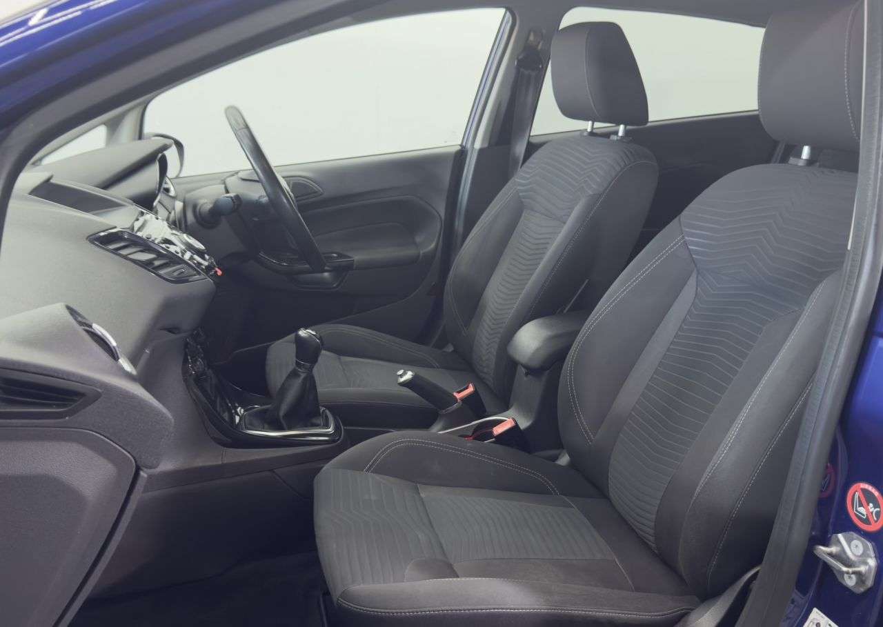 2015 FORD FIESTA 2015 FORD FIESTA