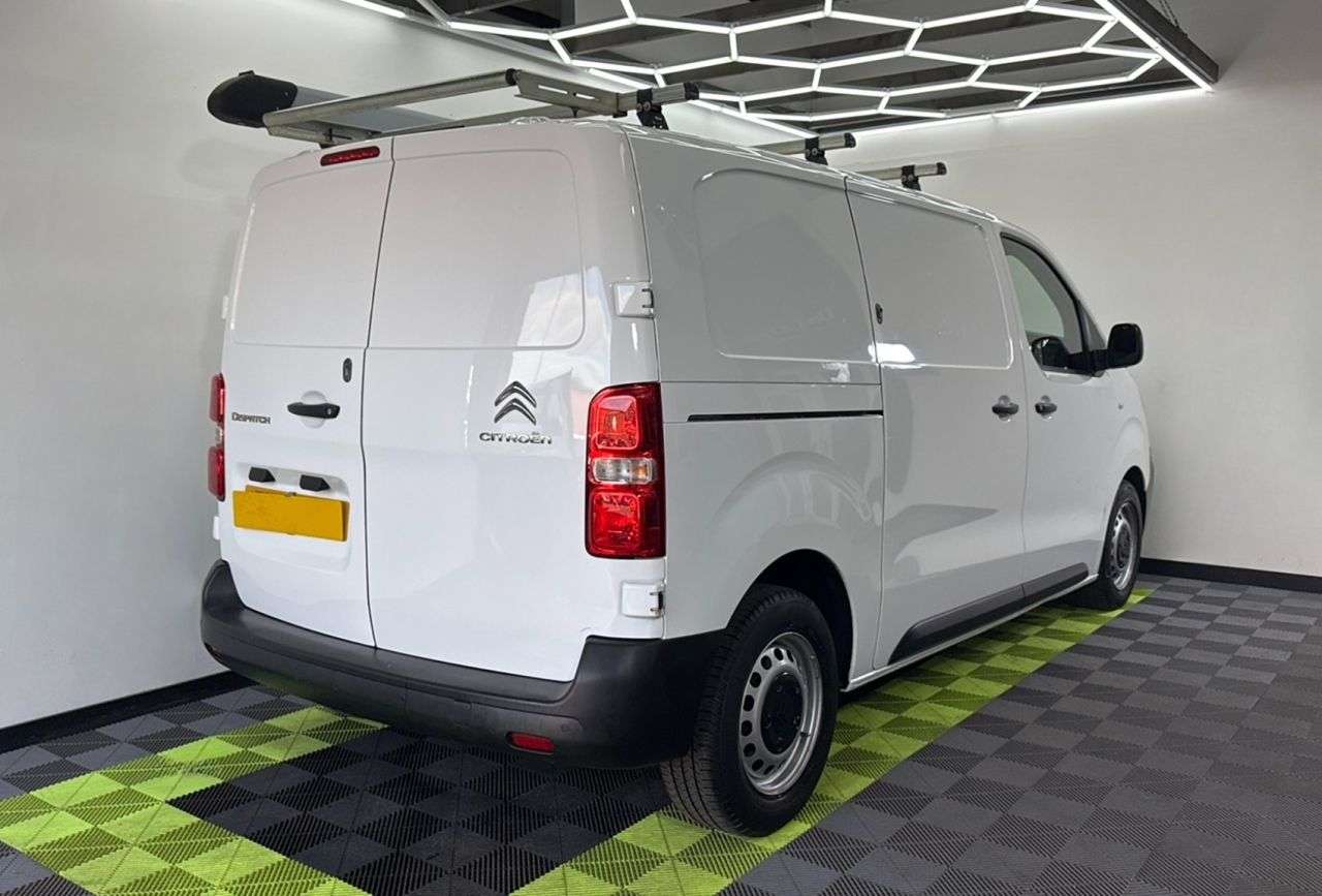 A 2021 CITROEN DISPATCH 2.0 BlueHDi 1400 Enterprise M Panel Van 6dr Diesel Manual FWD 2 Euro 6 (s/s A 2021 CITROEN DISPATCH 2.0 BlueHDi 1400 Enterprise M Panel Van 6dr Diesel Manual FWD 2 Euro 6 (s/s