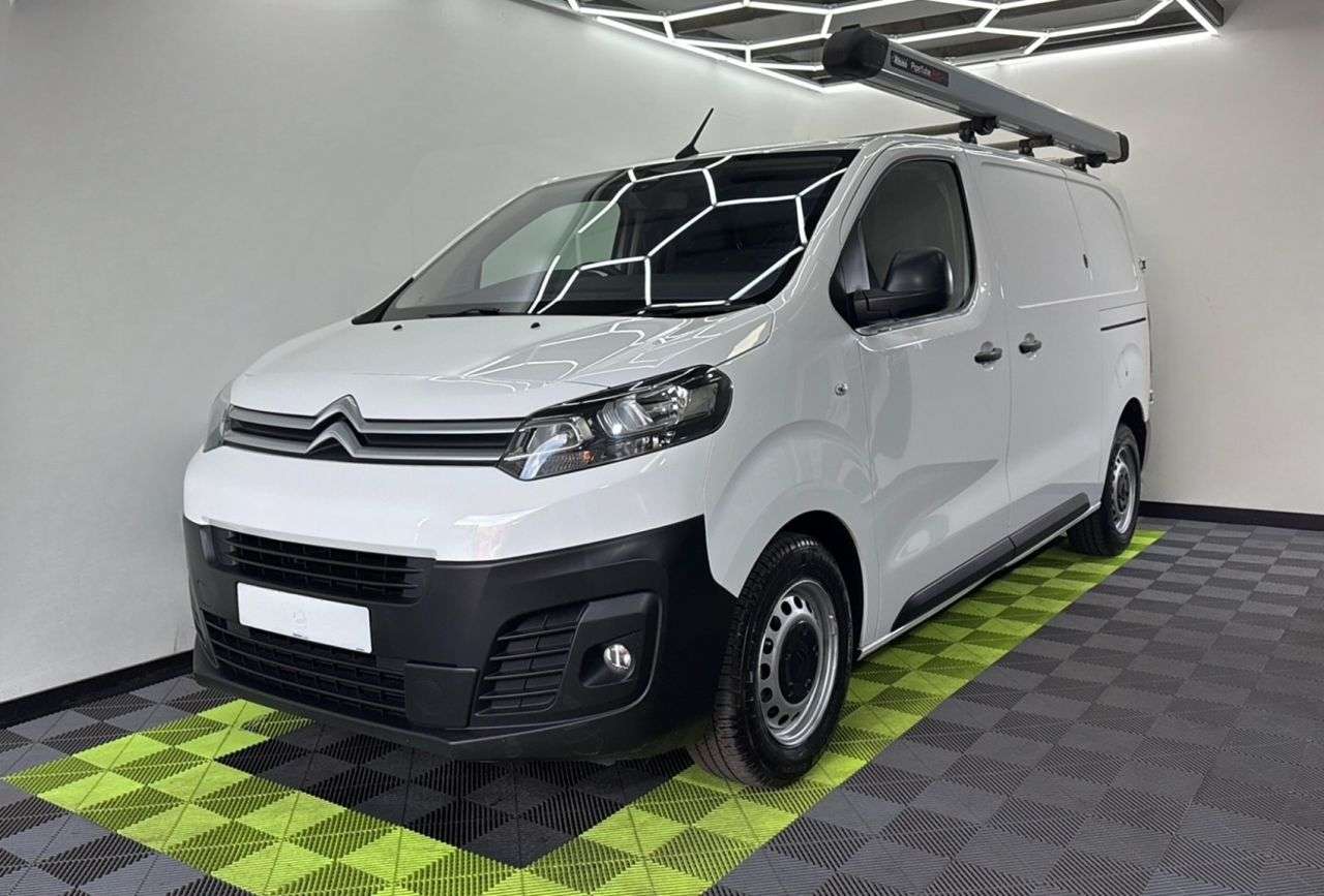 A 2021 CITROEN DISPATCH 2.0 BlueHDi 1400 Enterprise M Panel Van 6dr Diesel Manual FWD 2 Euro 6 (s/s A 2021 CITROEN DISPATCH 2.0 BlueHDi 1400 Enterprise M Panel Van 6dr Diesel Manual FWD 2 Euro 6 (s/s
