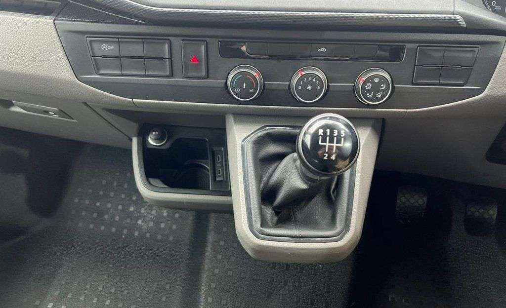 2021 VOLKSWAGEN TRANSPORTER 2021 VOLKSWAGEN TRANSPORTER