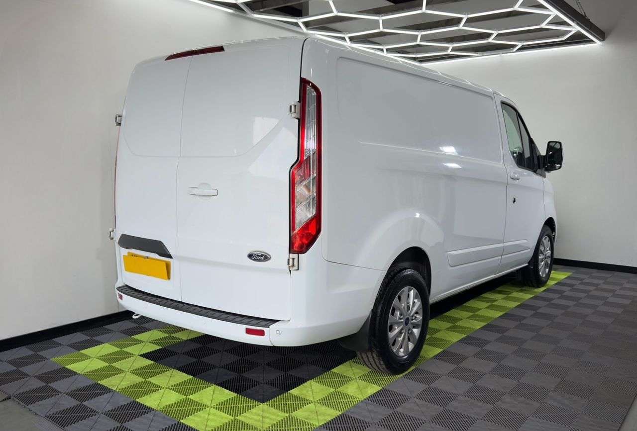 A 2021 FORD TRANSIT CUSTOM 2.0 280 EcoBlue Limited Panel Van 5dr Diesel Manual L1 H1 Euro 6 (s/s) (130 A 2021 FORD TRANSIT CUSTOM 2.0 280 EcoBlue Limited Panel Van 5dr Diesel Manual L1 H1 Euro 6 (s/s) (130