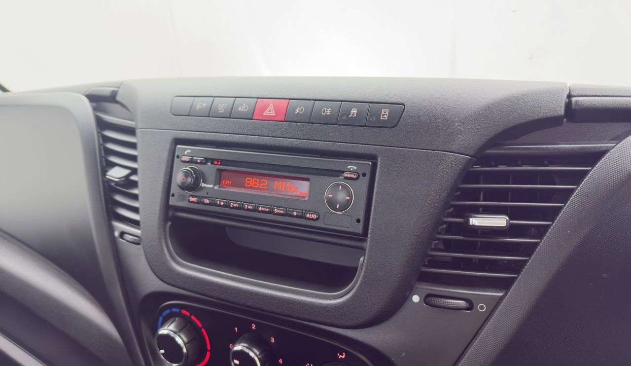 2015 IVECO DAILY 2015 IVECO DAILY