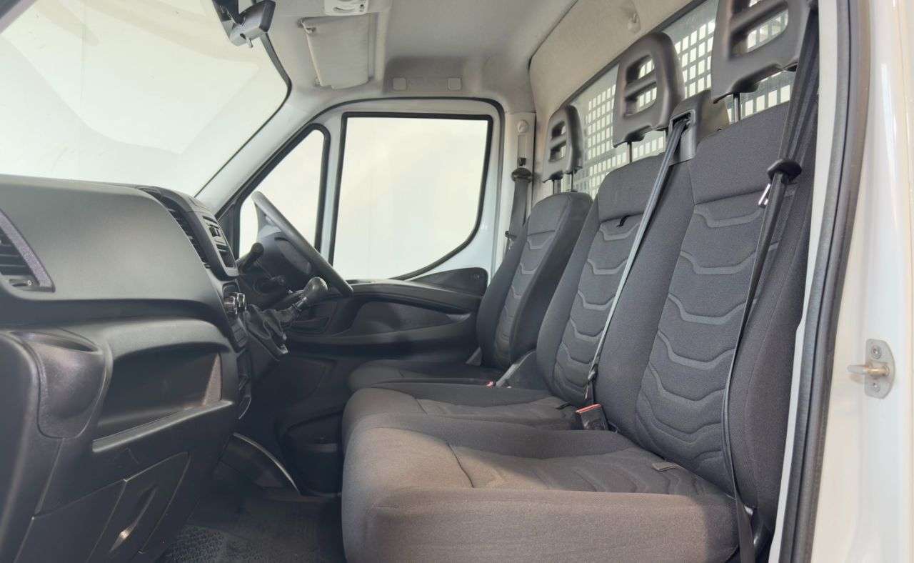 2015 IVECO DAILY 2015 IVECO DAILY