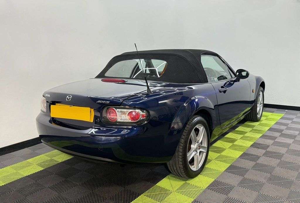 2008 MAZDA MX-5 2008 MAZDA MX-5