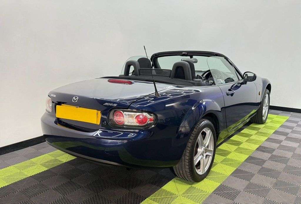 2008 MAZDA MX-5 2008 MAZDA MX-5