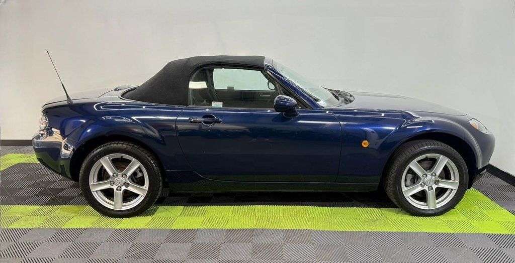 2008 MAZDA MX-5 2008 MAZDA MX-5