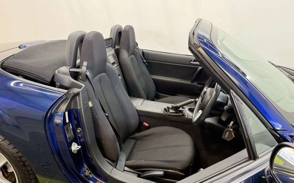 2008 MAZDA MX-5 2008 MAZDA MX-5