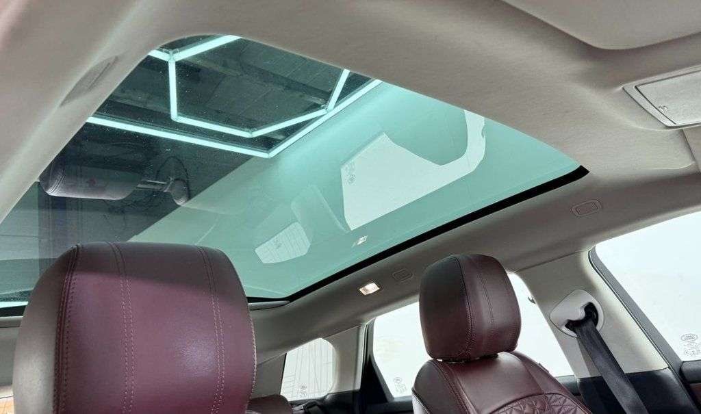 2020 LAND ROVER RANGE ROVER EVOQUE 2020 LAND ROVER RANGE ROVER EVOQUE