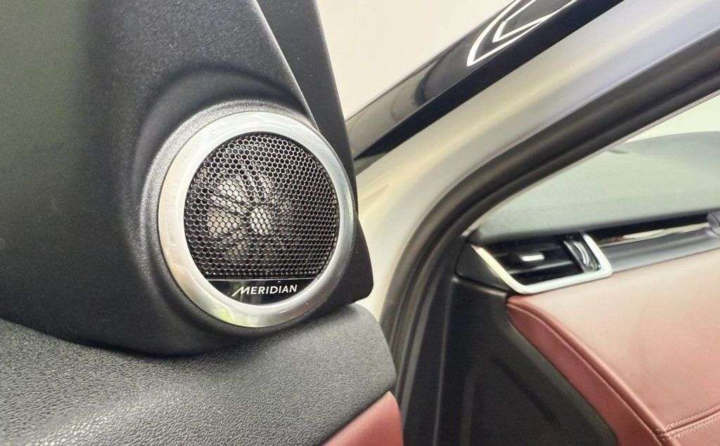 2020 LAND ROVER RANGE ROVER EVOQUE 2020 LAND ROVER RANGE ROVER EVOQUE